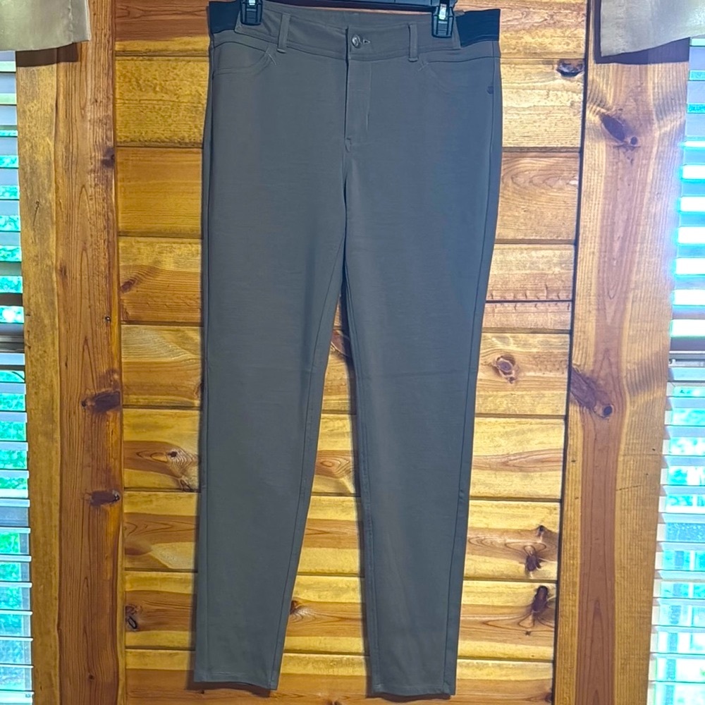 Vera Wang SimplyVera Brownish Grey Pants